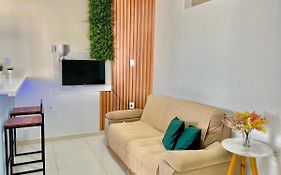 Flat Lindo com 02 Quartos